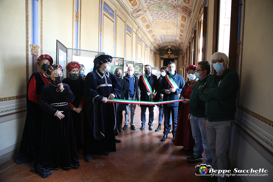VBS_5892 - 10.ma Fiera Nazionale del Tartufo e Fiera dei Santi.jpg